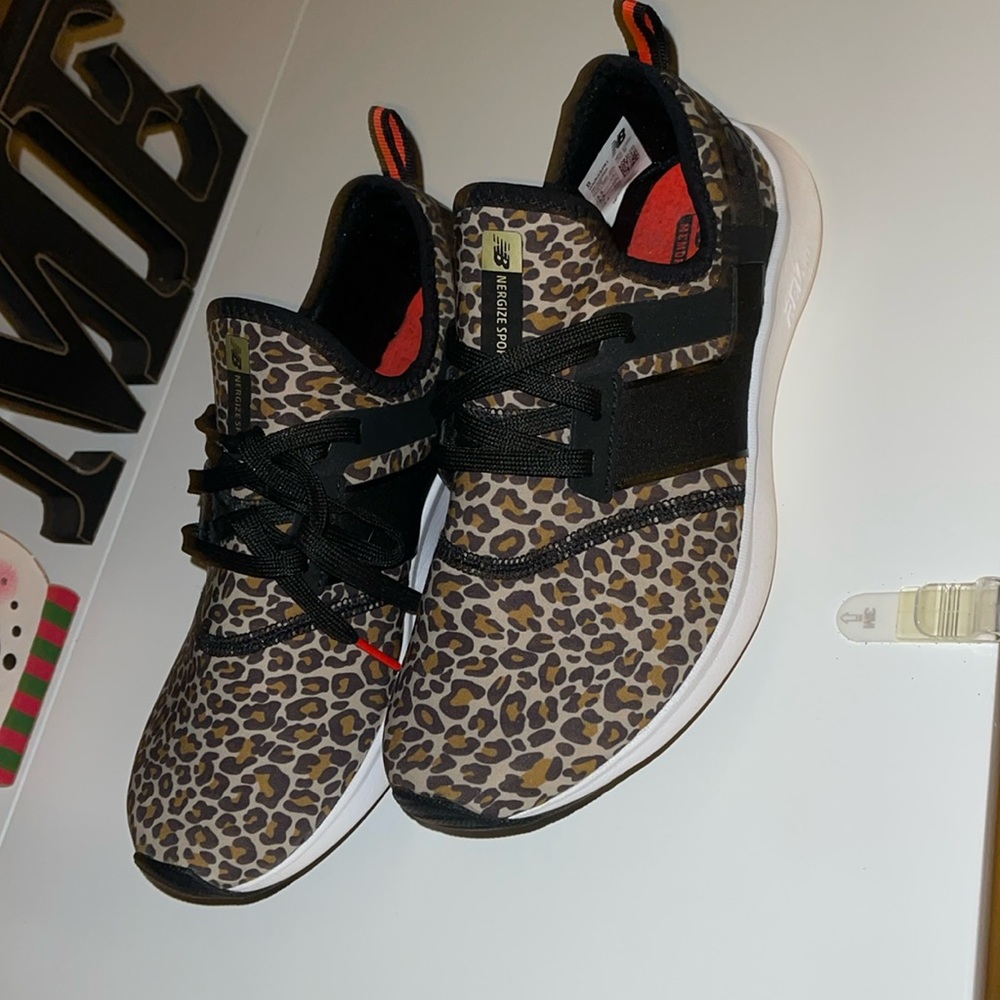 New Balance Women’s Leopard Tennis Shoes